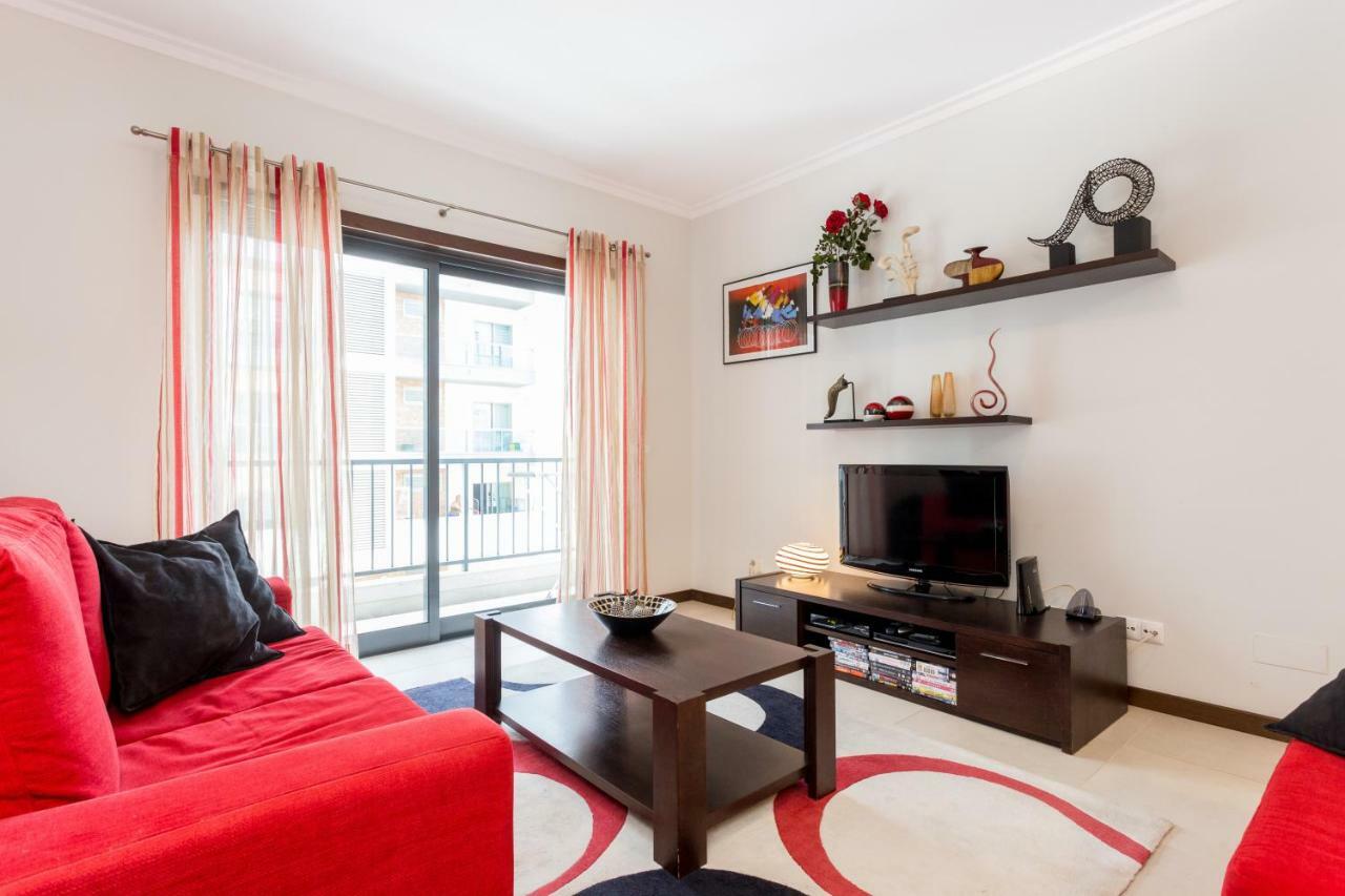 Lagos Marina Apartment With Pool & Gym Exterior photo