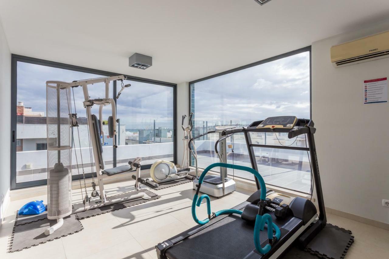 Lagos Marina Apartment With Pool & Gym Exterior photo